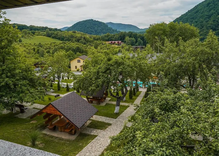 гора Apartman *